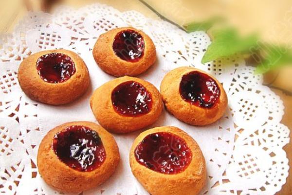 蓝莓酱小饼干