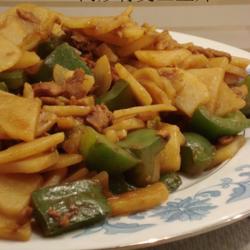 肉炒青茭土豆片的做法[图]