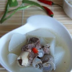 棒骨炖萝卜的做法[图]
