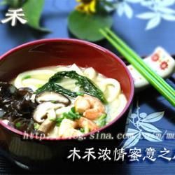 虾仁味噌乌冬面的做法[图]
