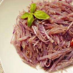 酸辣紫土豆丝儿的做法[图]