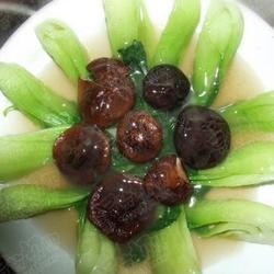 香菇扒油菜的做法[图]