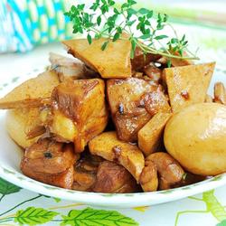 香草豆干焖鸡块的做法[图]