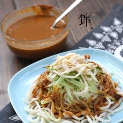 鸡丝麻酱凉面的做法[图]