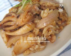 蒜蓉鱿鱼炒饭[图]