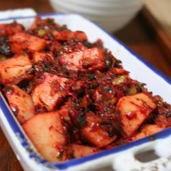 酒糟酸菜闷马蹄笋的做法[图]