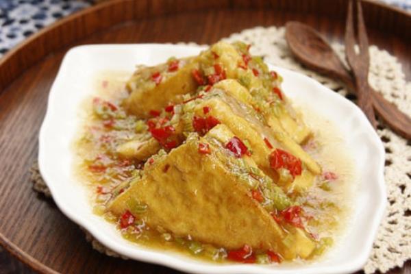 金字塔豆腐夹