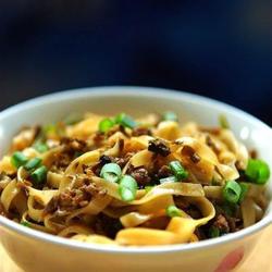 芽菜肉末担担面的做法[图]