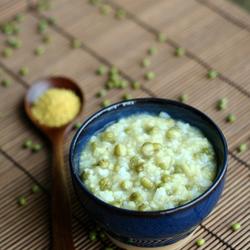 小米绿豆粥的做法[图]
