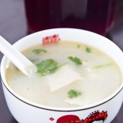 鲫鱼豆腐汤的做法[图]