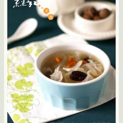 银耳百合红枣汤的做法[图]