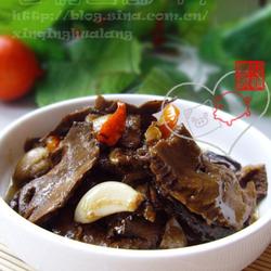 五花肉煨烟笋的做法[图]