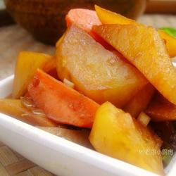土豆炖萝卜的做法[图]