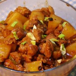 老干妈羊肉萝卜煲的做法[图]