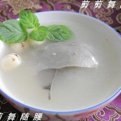莲子甲鱼汤的做法[图]