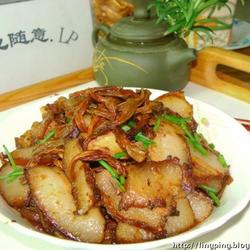 熏肉蒸干豆角的做法[图]