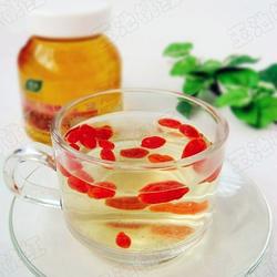 枸杞蜂蜜水的做法[图]