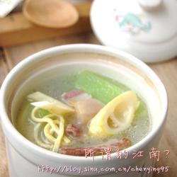 千张咸肉笋片汤的做法[图]