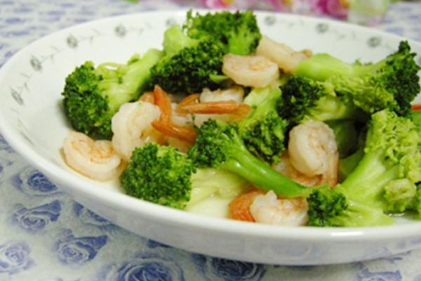 西兰花炒虾仁
