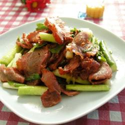 青蒜炒牛肉的做法[图]