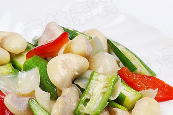 秋葵百合炒菱角