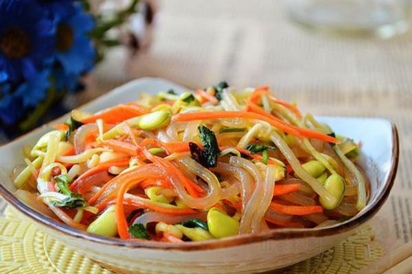 黄豆芽拌粉丝