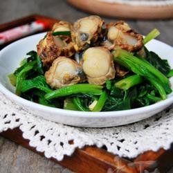 扇贝拌菠菜的做法[图]