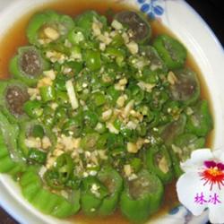 蒜茸蒸丝瓜的做法[图]