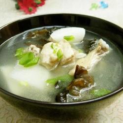 山药木耳鸡汤的做法[图]