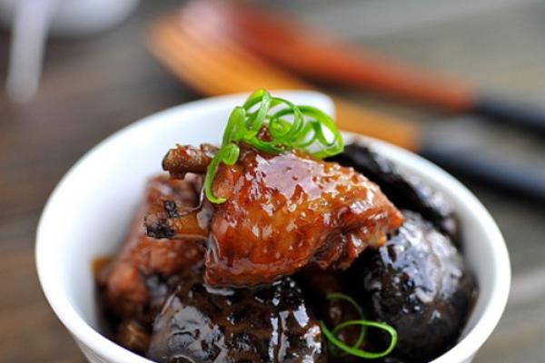 蚝油香菇鸡翅