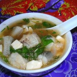 酸辣龙头鱼汤的做法[图]