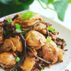 茶树菇干锅鸡的做法[图]