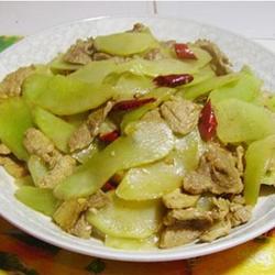 莴笋炒肉片的做法[图]