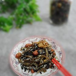 海苔坚果芝麻小鱼干的做法[图]