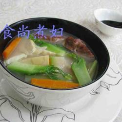 鲜蔬腊鸭汤的做法[图]
