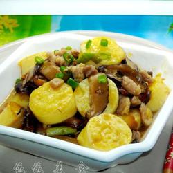 冬菇肉丝煮日本豆腐的做法[图]