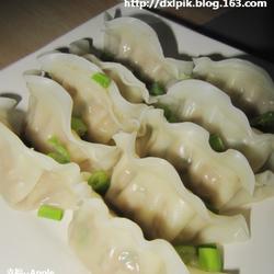 猪肉韭菜馅饺子的做法[图]