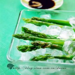 芦笋刺身的做法[图]