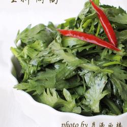 生拌茼蒿的做法[图]