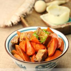 胡萝卜烧肉的做法[图]