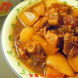 萝卜焖牛筋腩的做法[图]