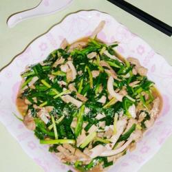 韭菜肉丝炒鱿鱼的做法[图]