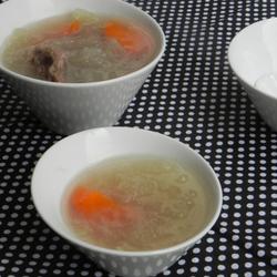 鱼翅瓜胡萝卜椰枣汤的做法[图]
