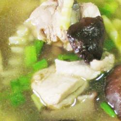 香菇鸡汤的做法[图]