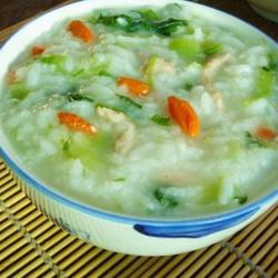 枸杞菠菜瘦肉粥的做法[图]