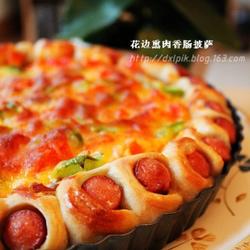 花边香肠熏肉披萨的做法[图]