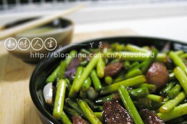 香肠炒蒜苔