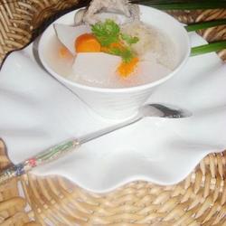 白萝卜大骨汤的做法[图]