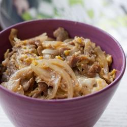嫩牛肉滑蛋饭的做法[图]