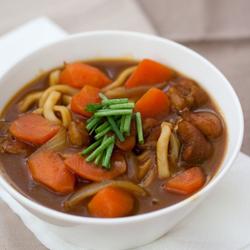 鸡肉咖喱粗面的做法[图]